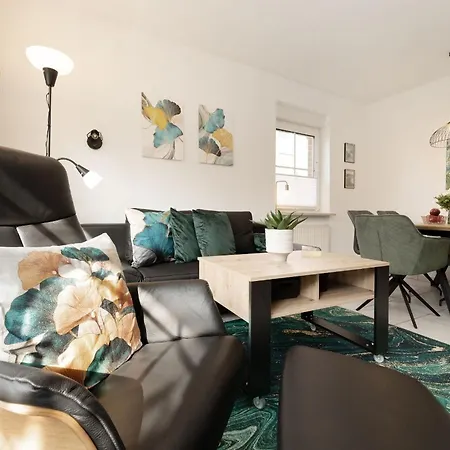 Kellenhuus Holiday home *